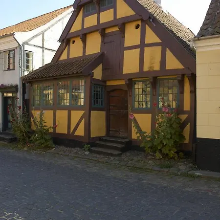 Fruens Vilje Hotel